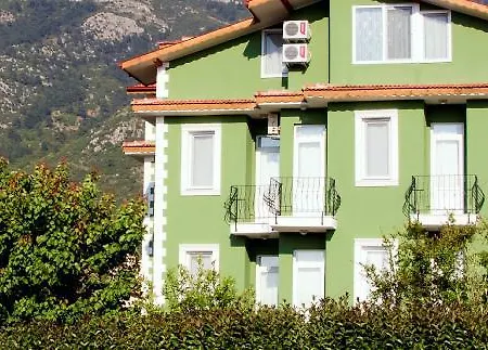 Otel The Valley 2*